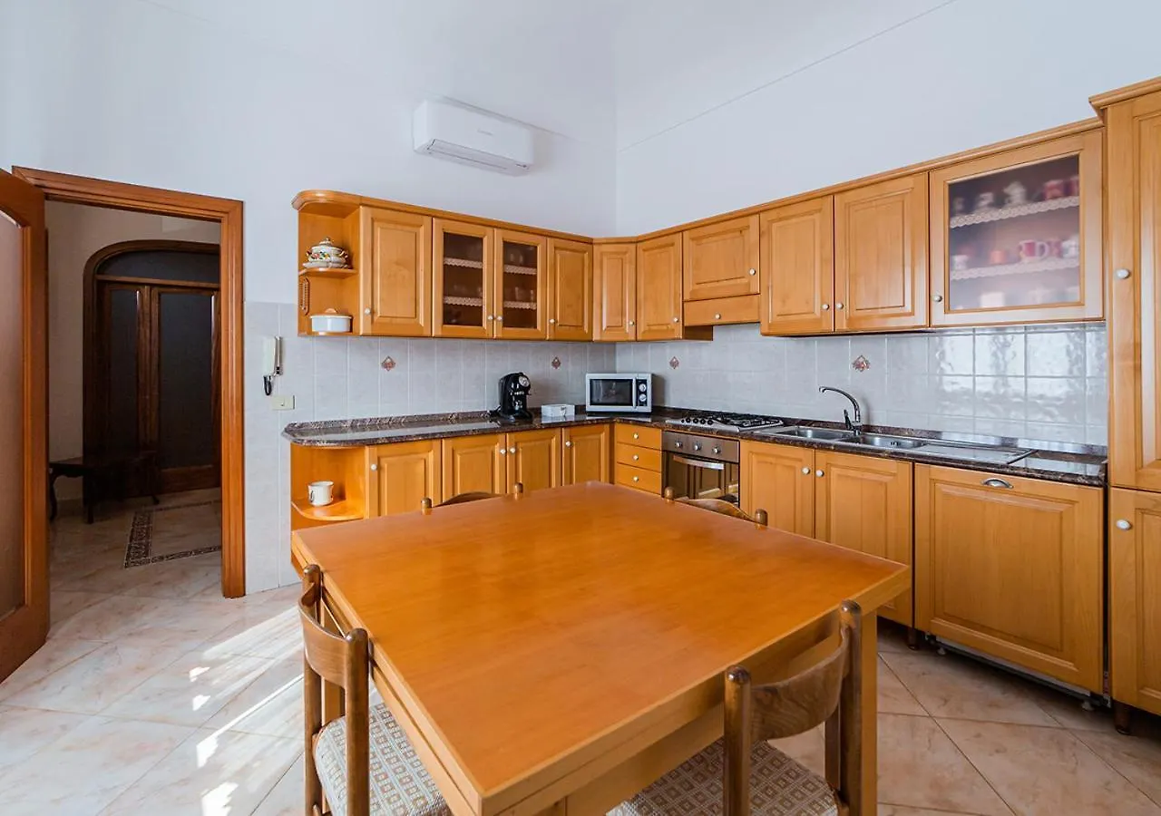 Murphy Holiday Home - Residenza Mocci La Maddalena  Italy